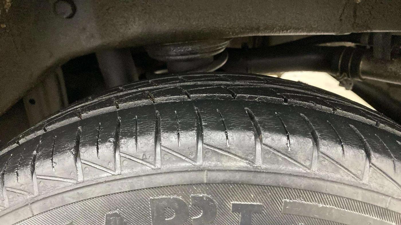 2021 Maruti Alto VXI, Petrol, Manual, 39,501 km, Right Rear Tyre Tread