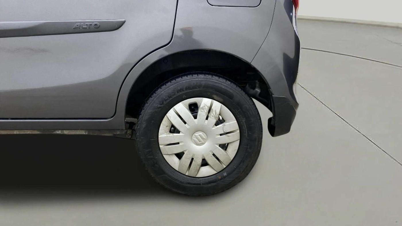 2021 Maruti Alto VXI, Petrol, Manual, 39,501 km, Left Rear Wheel