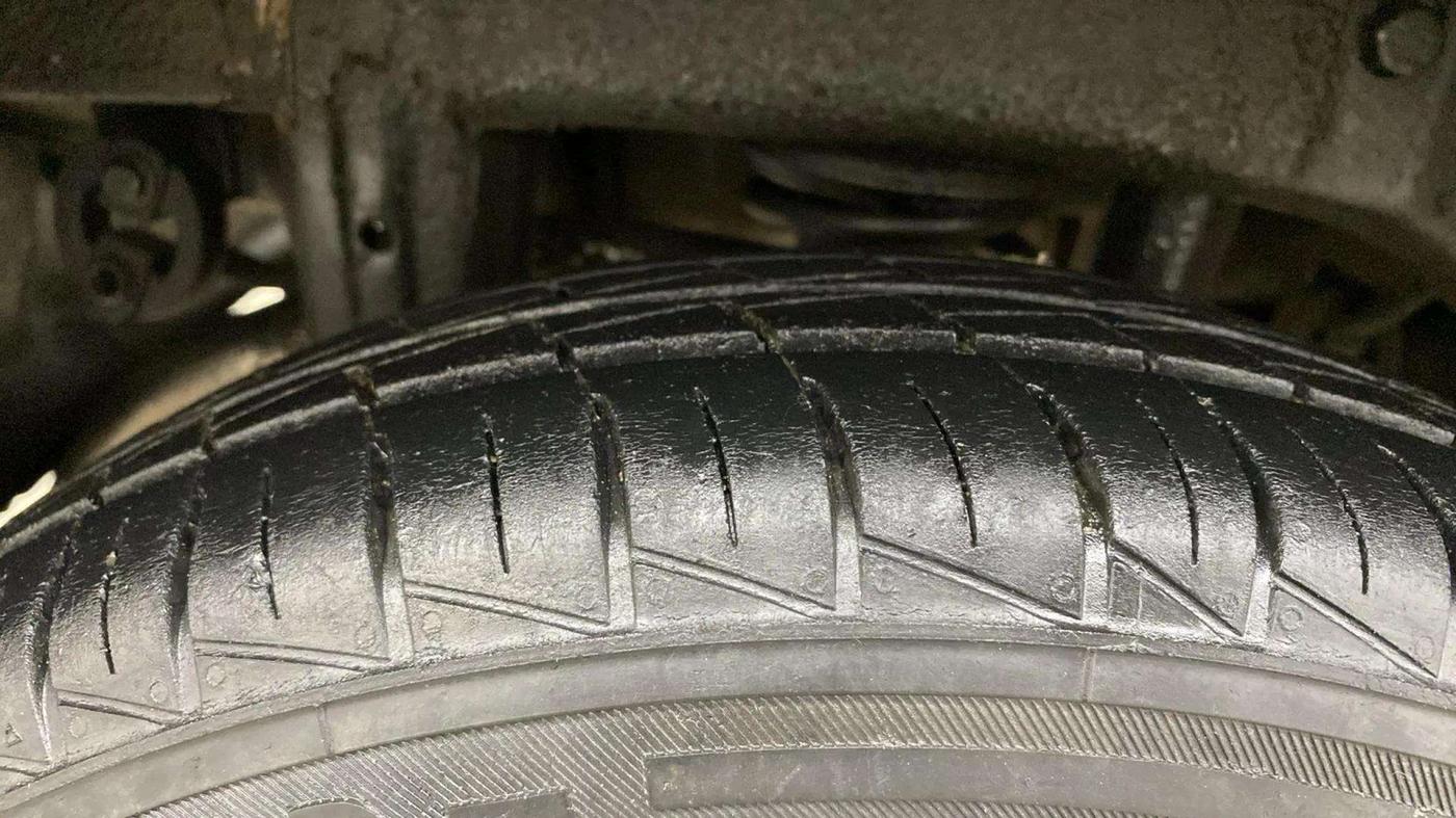 2021 Maruti Alto VXI, Petrol, Manual, 39,501 km, Left Rear Tyre Tread