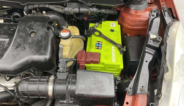 2012 Maruti Swift VDI, Diesel, Manual, 98,577 km, Engine View - Left
