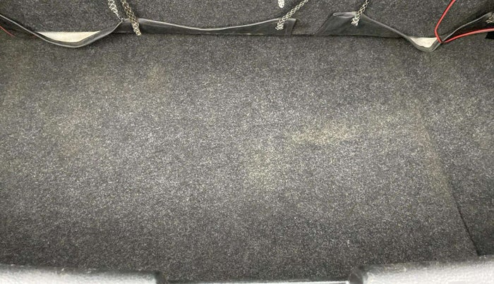 2012 Maruti Swift VDI, Diesel, Manual, 98,577 km, Boot Inside
