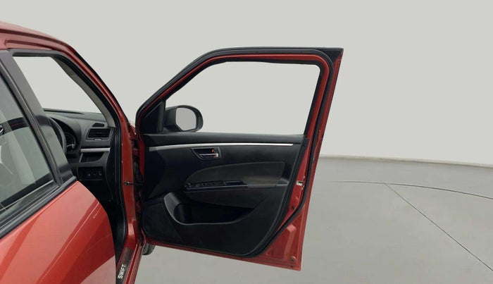 2012 Maruti Swift VDI, Diesel, Manual, 98,577 km, RHS Front Door