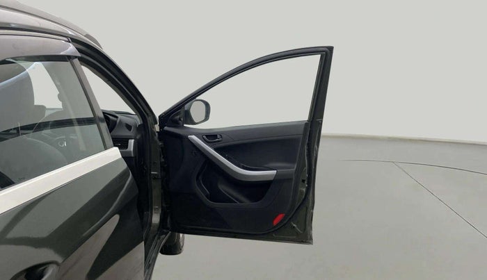 2020 Tata NEXON XMA PETROL, Petrol, Automatic, 36,694 km, RHS Front Door