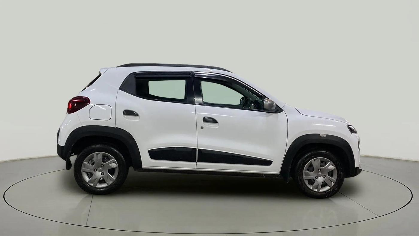 2021 Renault Kwid RXT 1.0 (O), Petrol, Manual, 32,647 km, Right Side View