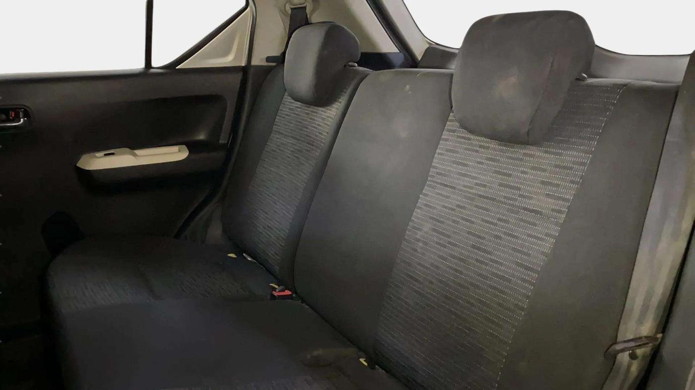 2018 Maruti IGNIS DELTA 1.2, Petrol, Manual, 71,687 km, Right Side Rear Door Cabin