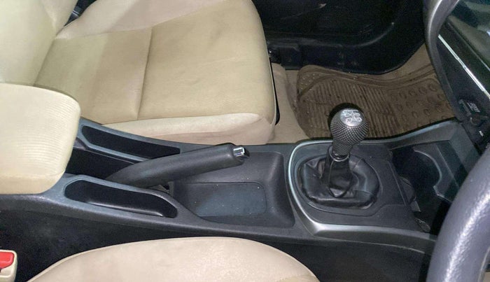 2014 Honda City 1.5L I-VTEC V MT, Petrol, Manual, 38,524 km, Gear Lever