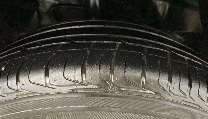 2021 Tata NEXON XZA PLUS PETROL, Petrol, Automatic, 31,770 km, Right Front Tyre Tread