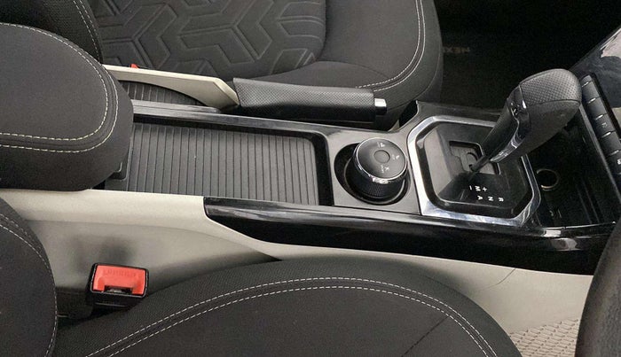 2021 Tata NEXON XZA PLUS PETROL, Petrol, Automatic, 31,770 km, Gear Lever