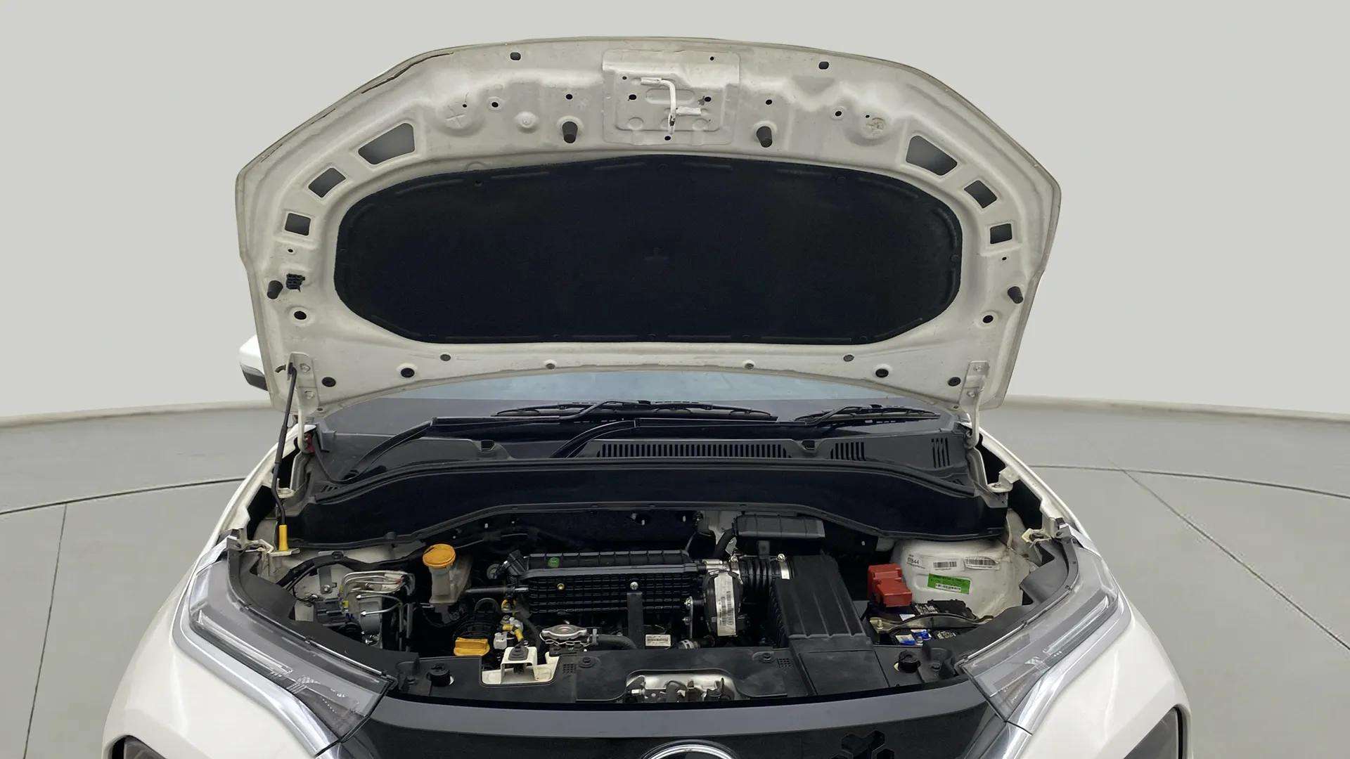 Engine-Full-View-With-Bonnet-Open-13