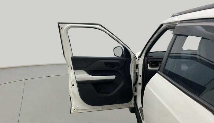 2023 Tata PUNCH ACCOMPLISHED DAZZLE PACK MT, Petrol, Manual, 22,056 km, LHS Front Door