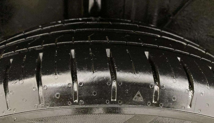 2023 Tata PUNCH ACCOMPLISHED DAZZLE PACK MT, Petrol, Manual, 22,056 km, Right Rear Tyre Tread