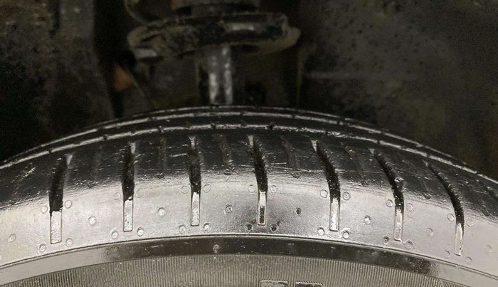 2023 Tata PUNCH ACCOMPLISHED DAZZLE PACK MT, Petrol, Manual, 22,056 km, Right Front Tyre Tread