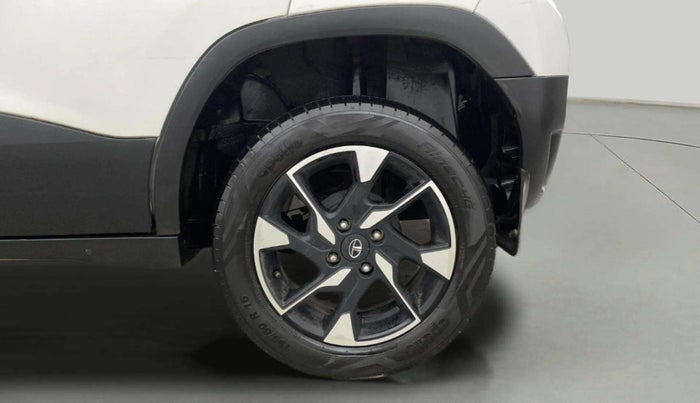 2023 Tata PUNCH ACCOMPLISHED DAZZLE PACK MT, Petrol, Manual, 22,056 km, Left Rear Wheel