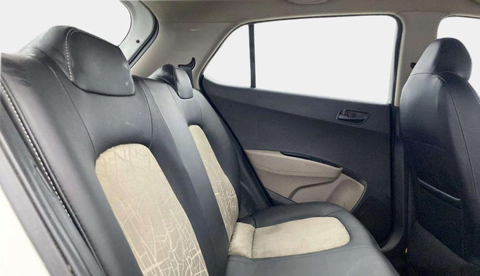 2018 Hyundai Grand i10 MAGNA 1.2 KAPPA VTVT, Petrol, Manual, 77,208 km, Right Side Rear Door Cabin