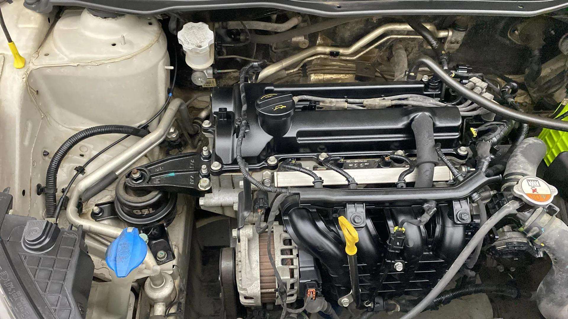 Engine-Right-Aligned--11