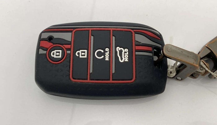 2023 KIA SELTOS  HTK PLUS 1.5 PETROL MT, Petrol, Manual, 65,031 km, Key Close Up