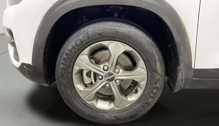 2023 KIA SELTOS  HTK PLUS 1.5 PETROL MT, Petrol, Manual, 65,031 km, Left Front Wheel