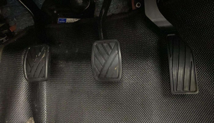 2021 Maruti Vitara Brezza ZXI, Petrol, Manual, 35,518 km, Pedals