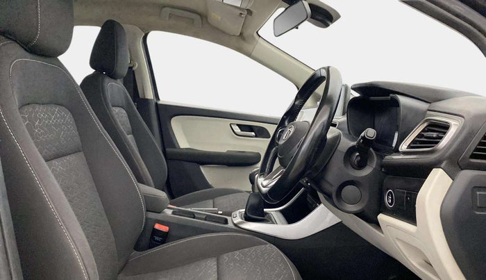 2021 Tata ALTROZ XZ PETROL, Petrol, Manual, 60,675 km, Right Side Front Door Cabin