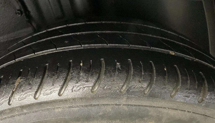 2021 Tata ALTROZ XZ PETROL, Petrol, Manual, 60,675 km, Left Rear Tyre Tread