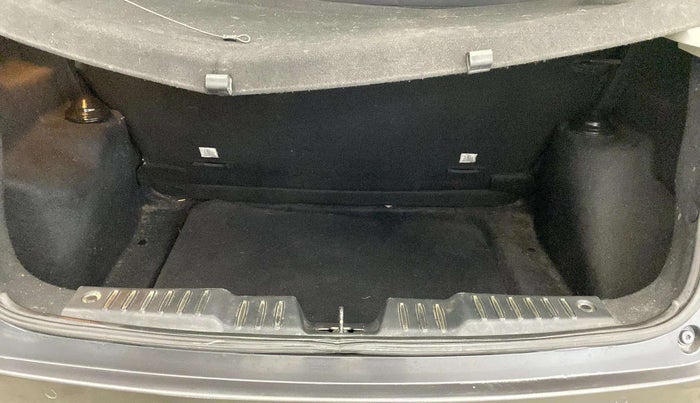 2021 Tata ALTROZ XZ PETROL, Petrol, Manual, 60,675 km, Boot Inside