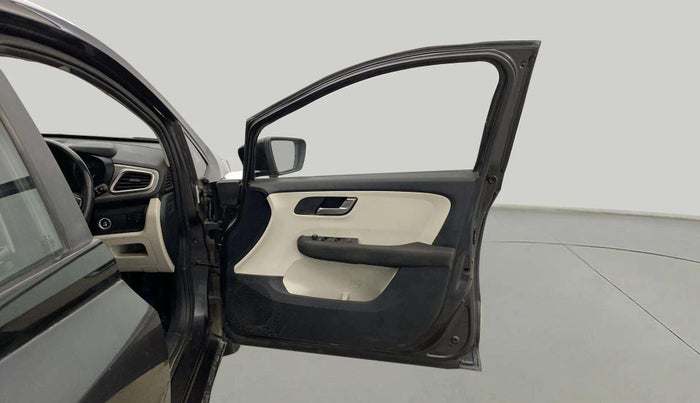 2021 Tata ALTROZ XZ PETROL, Petrol, Manual, 60,675 km, RHS Front Door
