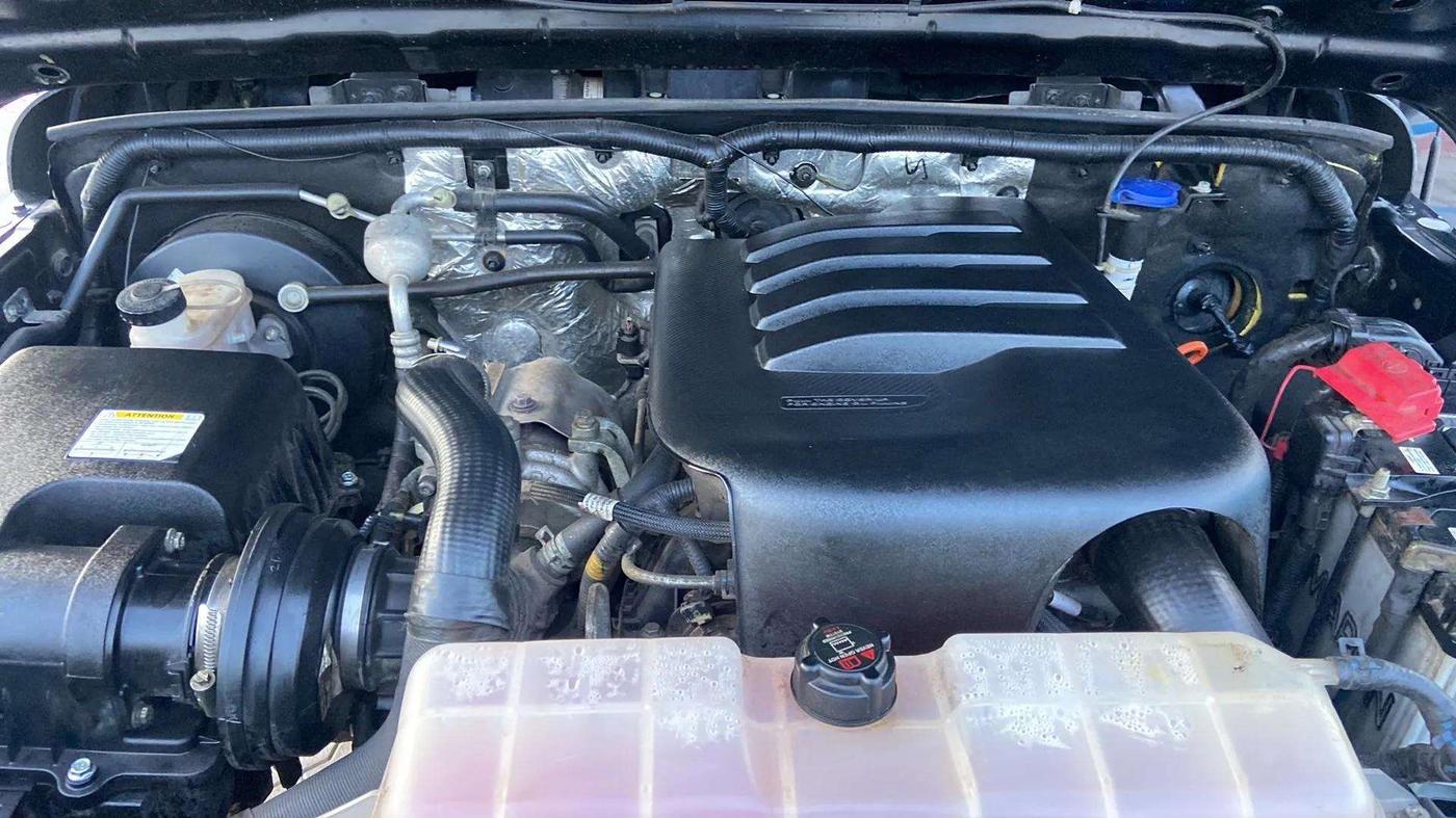 2022 Mahindra Thar LX PETROL HT 4WD AT, Petrol, Automatic, 32,329 km, Open Bonet