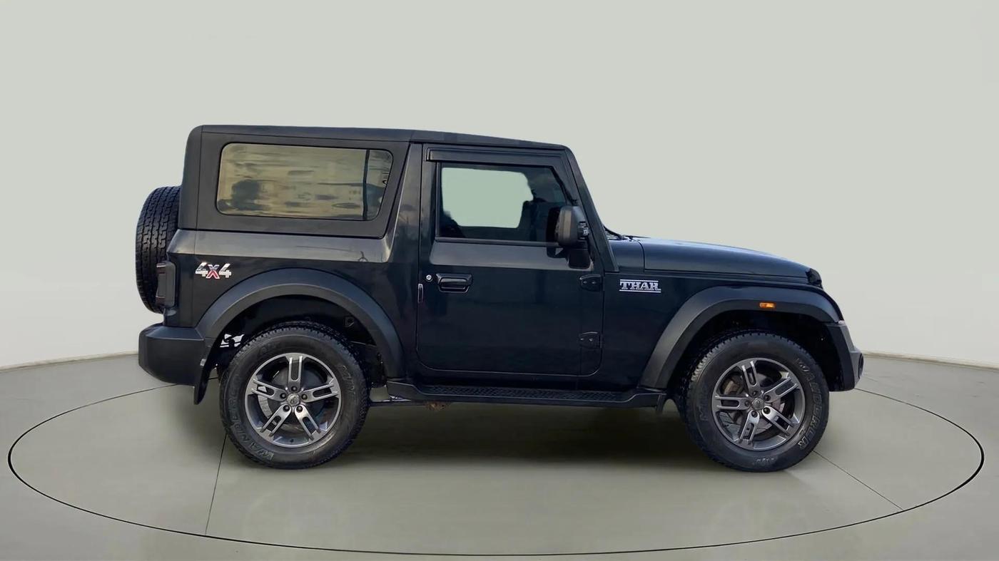 2022 Mahindra Thar LX PETROL HT 4WD AT, Petrol, Automatic, 32,329 km, Right Side View