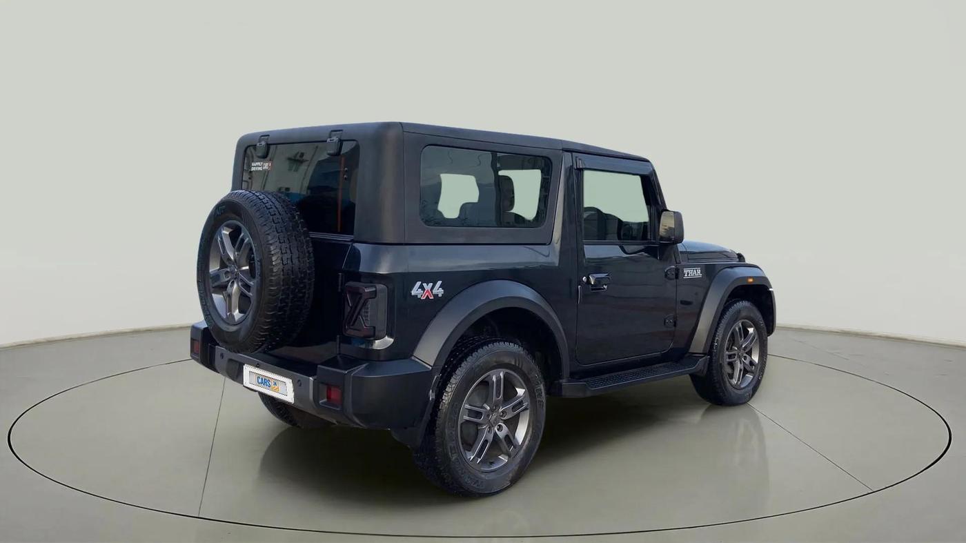 2022 Mahindra Thar LX PETROL HT 4WD AT, Petrol, Automatic, 32,329 km, Right Back Diagonal