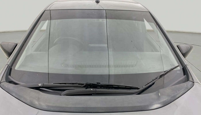 2022 Tata ALTROZ XM PLUS DIESEL, Diesel, Manual, 51,920 km, Front Windshield