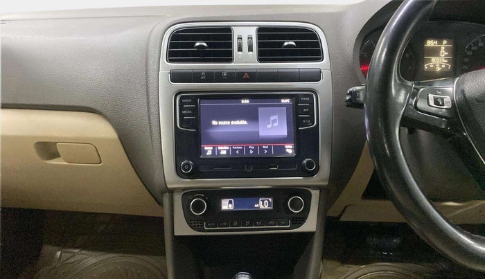 2017 Volkswagen Vento HIGHLINE PETROL AT, Petrol, Automatic, 80,342 km, Air Conditioner