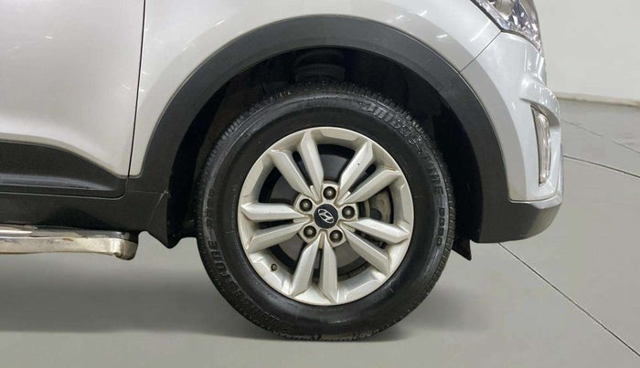 2016 Hyundai Creta SX PLUS 1.6 PETROL, CNG, Manual, 45,574 km, Right Front Wheel