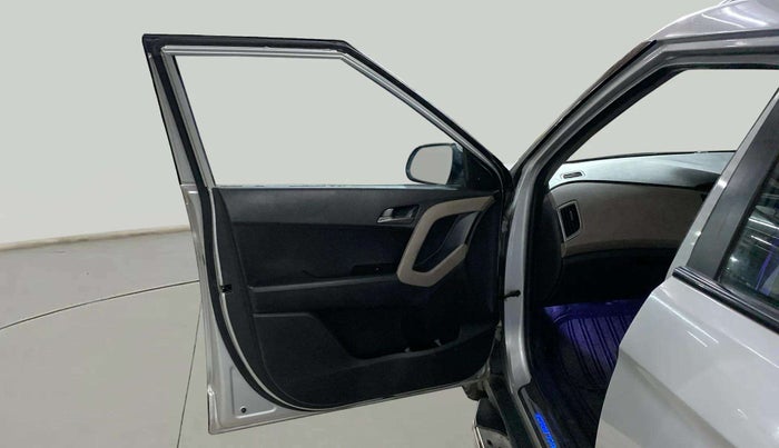 2016 Hyundai Creta SX PLUS 1.6 PETROL, CNG, Manual, 45,574 km, LHS Front Door