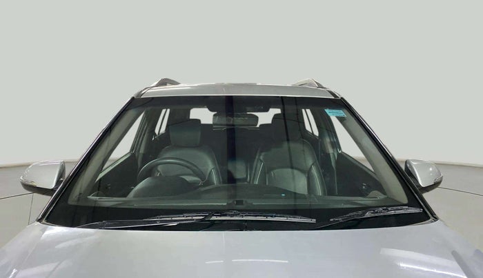 2016 Hyundai Creta SX PLUS 1.6 PETROL, CNG, Manual, 45,574 km, Front Windshield