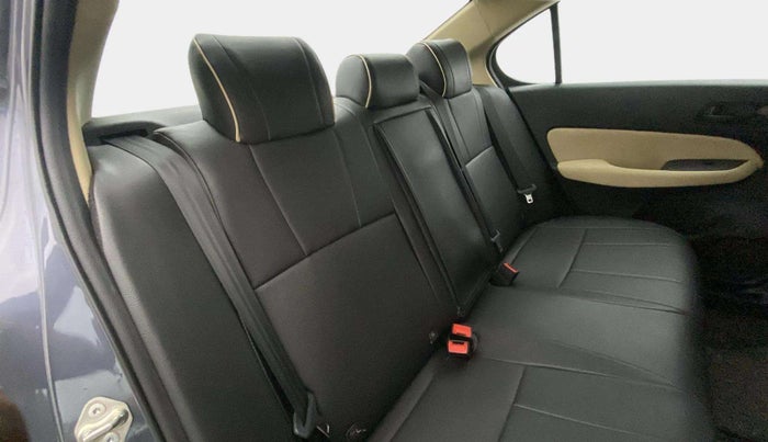 2023 Honda City 1.5L I-VTEC V MT 5TH GEN, Petrol, Manual, 11,220 km, Right Side Rear Door Cabin