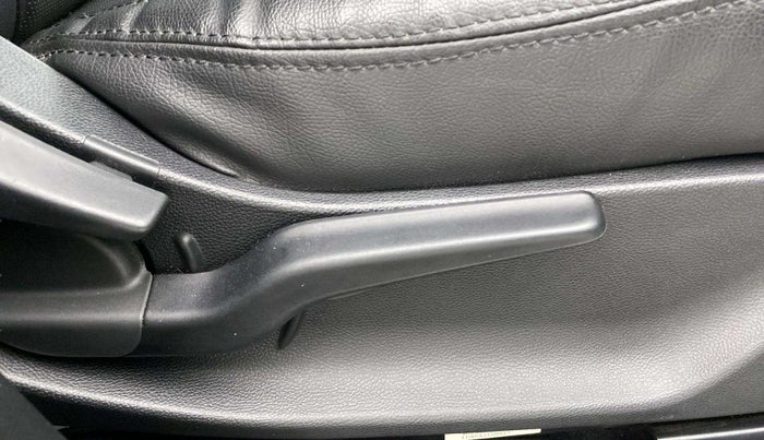 2023 Honda City 1.5L I-VTEC V MT 5TH GEN, Petrol, Manual, 11,220 km, Driver Side Adjustment Panel