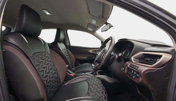2023 Maruti FRONX ALPHA 1.0L TURBO 6 AT, Petrol, Automatic, 9,223 km, Right Side Front Door Cabin