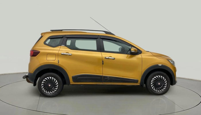 2019 Renault TRIBER RXZ, Petrol, Manual, 48,050 km, Right Side View