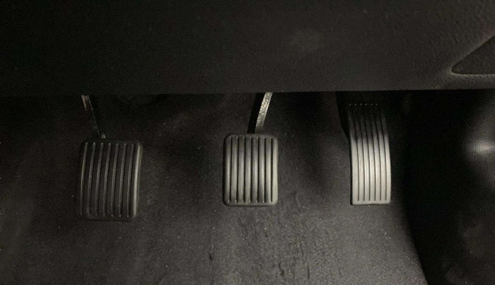 2016 Hyundai Grand i10 ASTA (O) 1.2 KAPPA VTVT, Petrol, Manual, 49,031 km, Pedals