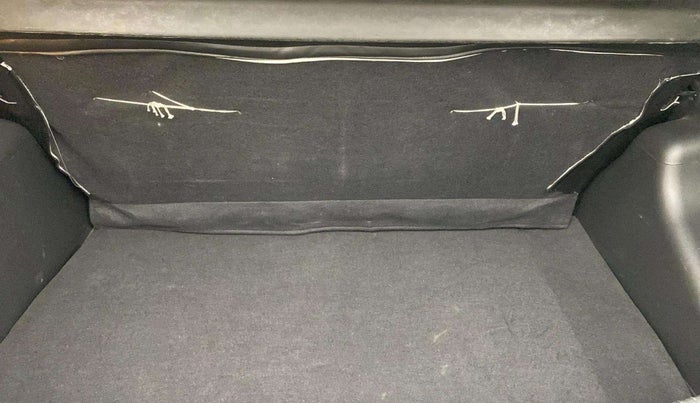 2016 Hyundai Grand i10 ASTA (O) 1.2 KAPPA VTVT, Petrol, Manual, 49,031 km, Boot Inside