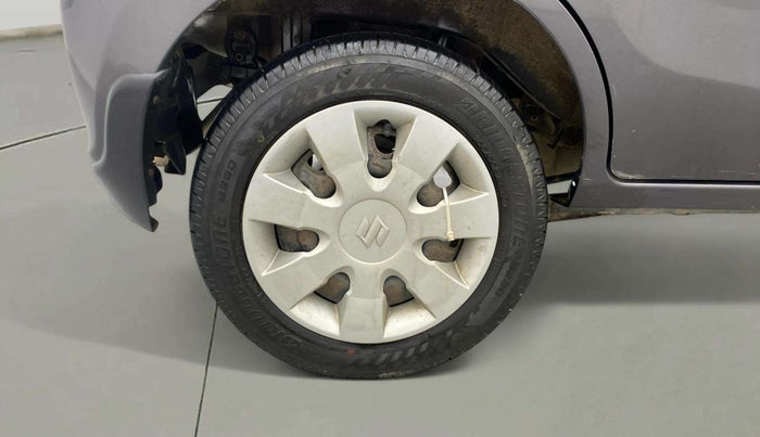 2019 Maruti Alto K10 VXI, Petrol, Manual, 35,890 km, Right Rear Wheel