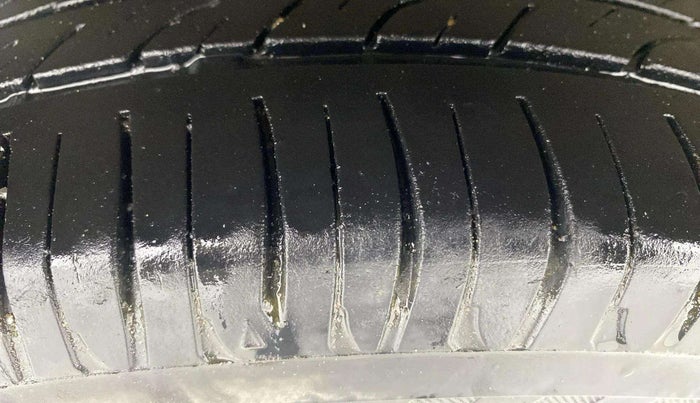 2019 Maruti Alto K10 VXI, Petrol, Manual, 35,890 km, Right Rear Tyre Tread