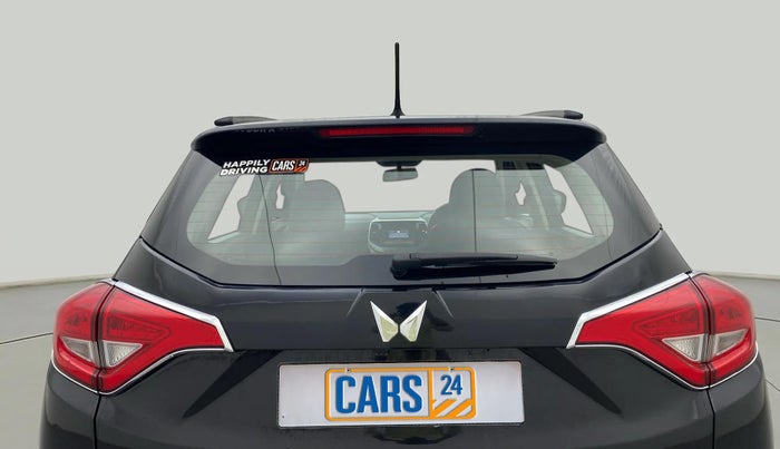 2023 Mahindra XUV300 W8 1.5 DIESEL, Diesel, Manual, 43,568 km, Rear Windshield