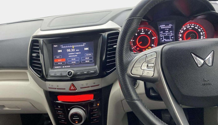 2023 Mahindra XUV300 W8 1.5 DIESEL, Diesel, Manual, 43,568 km, Air Conditioner