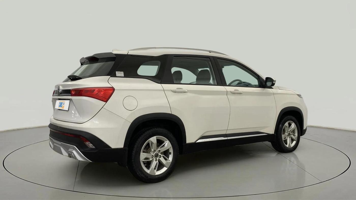 2022 MG HECTOR SHINE 1.5 PETROL TURBO MT, Petrol, Manual, 25,798 km, Right Back Diagonal