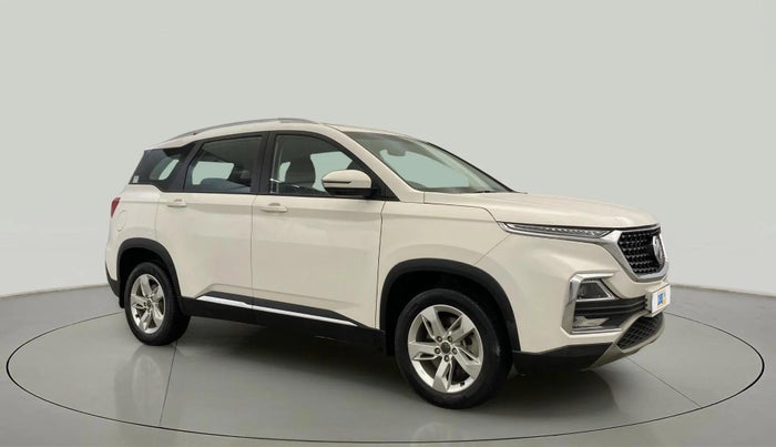 2022 MG HECTOR SHINE 1.5 PETROL TURBO MT, Petrol, Manual, 25,751 km, Right Front Diagonal