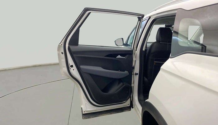 2022 MG HECTOR SHINE 1.5 PETROL TURBO MT, Petrol, Manual, 25,751 km, LHS Rear Door