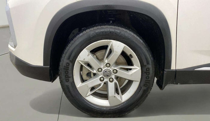 2022 MG HECTOR SHINE 1.5 PETROL TURBO MT, Petrol, Manual, 25,751 km, Left Front Wheel