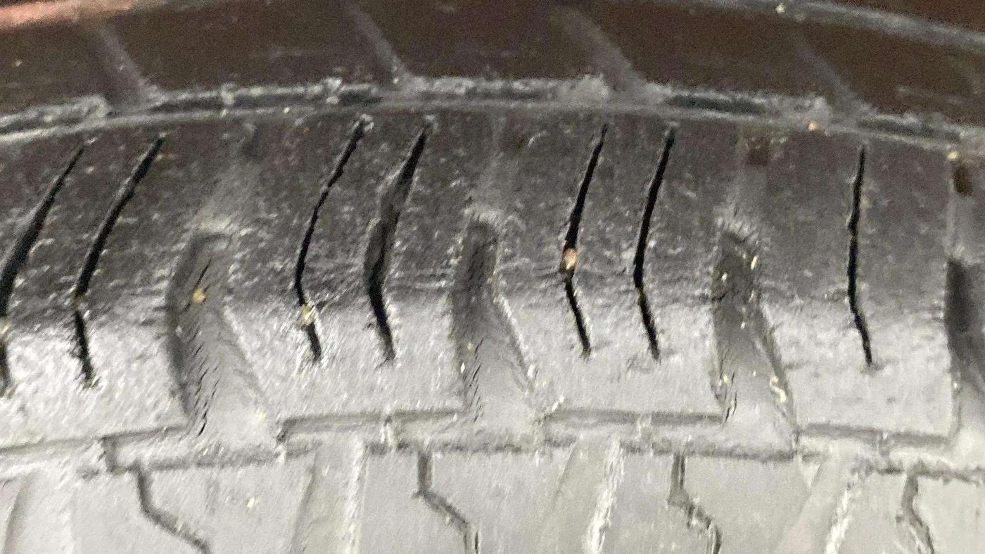 2016 Maruti Alto 800 LXI, Petrol, Manual, 39,228 km, Right Rear Tyre Tread
