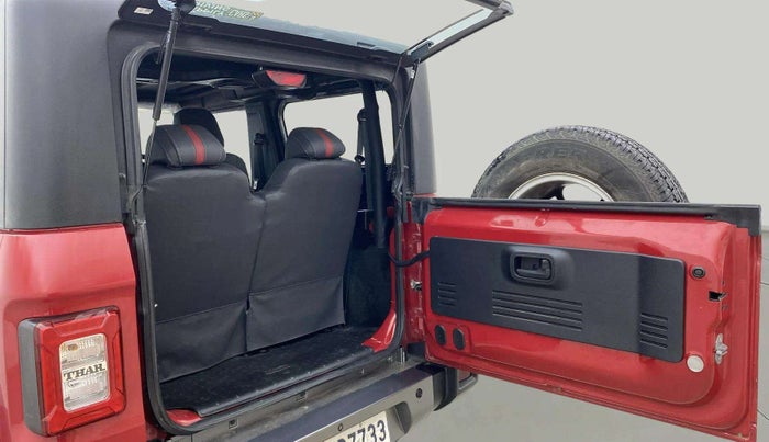 2021 Mahindra Thar LX PETROL HT 4WD AT, Petrol, Automatic, 24,417 km, Boot Door Open